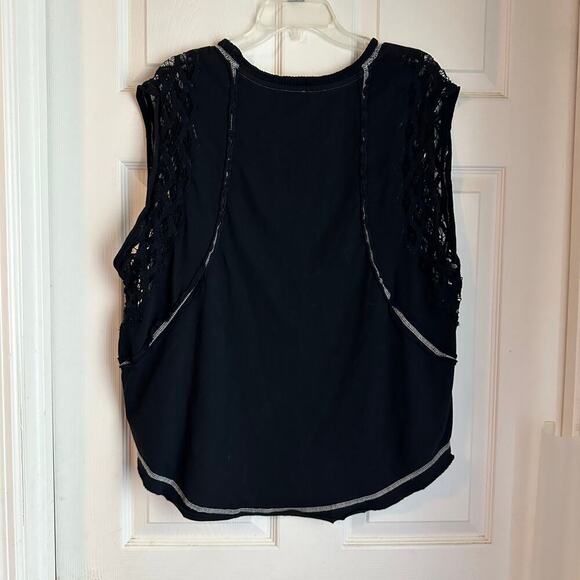 FREE PEOPLE Table For Two Tee Tunic Top Size Small Black Relaxed Fit EUC - Picture 2 of 6